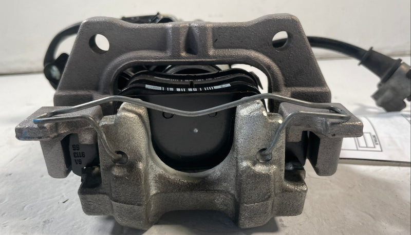 Load image into Gallery viewer, 2022 - 2025 HONDA CIVIC REAR RIGHT PASSENGER SIDE DISC BRAKE CALIPER # 110361
