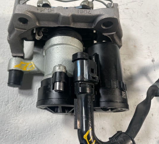 2022 - 2025 HONDA CIVIC REAR RIGHT PASSENGER SIDE DISC BRAKE CALIPER