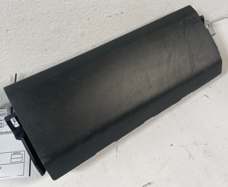 Load image into Gallery viewer, 2022 - 2025 HONDA CIVIC FRONT RIGHT PASSENGER DASH KNEE AIR BAG AIRBAG # 110383
