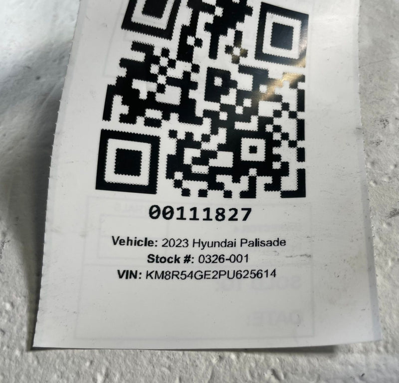 Load image into Gallery viewer, 2020 - 2025 HYUNDAI PALISADE FRONT LEFT &amp; RIGHT HOOD BONNET HINGES PAIR # 111827

