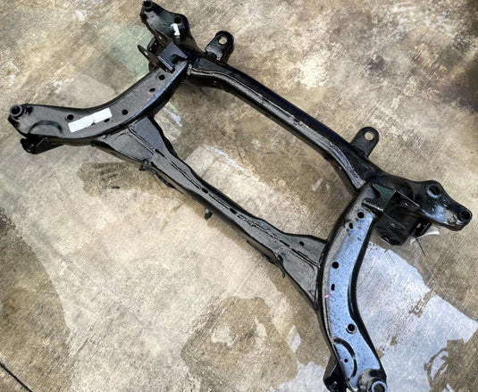 23-26 CHEVROLET EQUINOX FWD REAR SUSPENSION SUBFRAME CROSSMEMBER CRADLE 