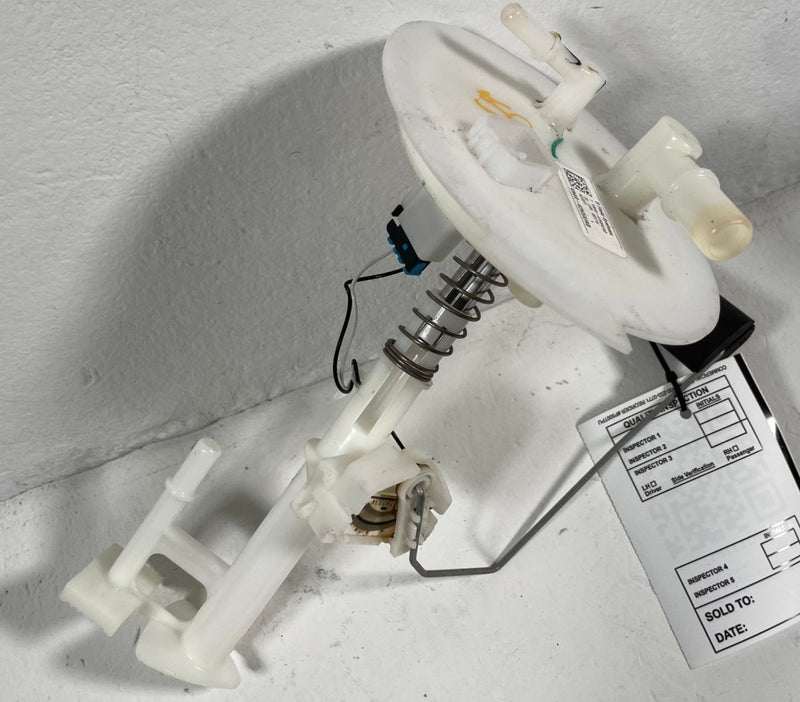 Load image into Gallery viewer, 2023-2025 MAZDA CX-50 FUEL GASOLINE TANK PUMP SENDING LEVEL UNIT 2.5L # 113105
