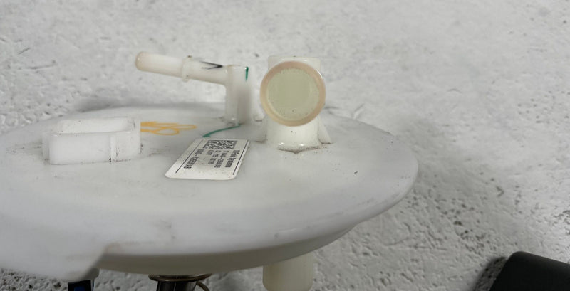 Load image into Gallery viewer, 2023-2025 MAZDA CX-50 FUEL GASOLINE TANK PUMP SENDING LEVEL UNIT 2.5L # 113105
