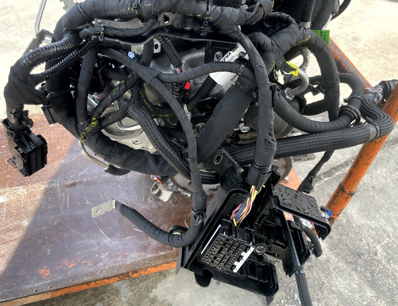 Load image into Gallery viewer, CHEVROLET EQUINOX FWD ENGINE MOTOR ASSEMBLY AUTOMATIC 1.5L 5K MILES 2026 #112384
