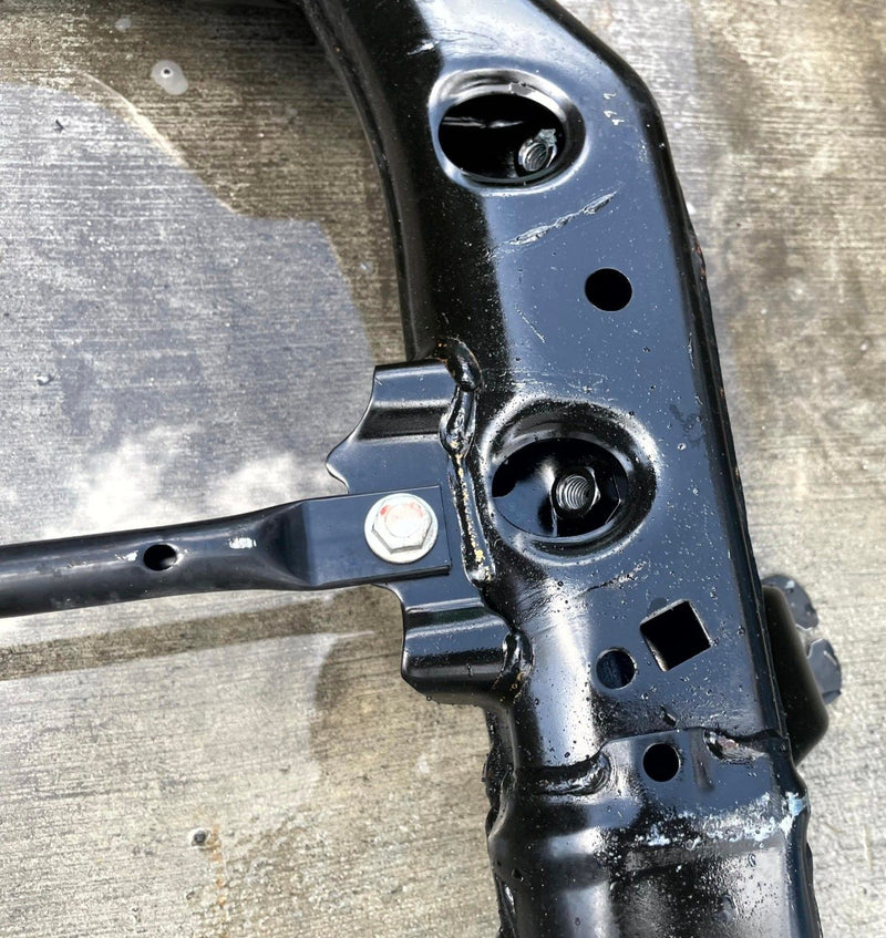 Load image into Gallery viewer, 25-26 CHEVROLET EQUINOX FWD FRONT SUSPENSION SUBFRAME CROSSMEMBER CRADLE #112385
