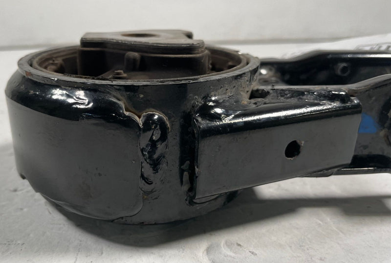 Load image into Gallery viewer, 23-24 MAZDA CX-50 2.5 S ENGINE MOTOR REARWARD TORQUE ROD MOUNT BRACKET # 113115
