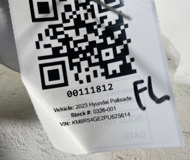 Load image into Gallery viewer, 2020 - 2025 HYUNDAI PALISADE FRONT LEFT DRIVER SIDE SEAT AIRBAG AIR BAG # 111812
