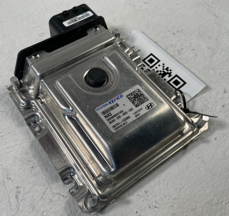 Load image into Gallery viewer, 25-26 HYUNDAI IONIQ 5 VEHICLE CONTROL MODULE UNIT VCU VCM 39751-1XDN2 # 109089
