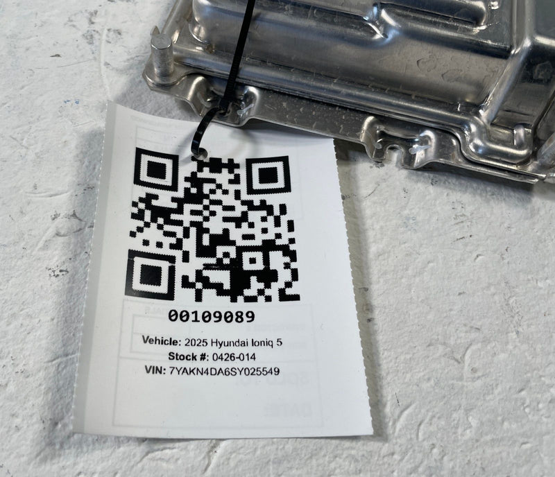 Load image into Gallery viewer, 25-26 HYUNDAI IONIQ 5 VEHICLE CONTROL MODULE UNIT VCU VCM 39751-1XDN2 # 109089
