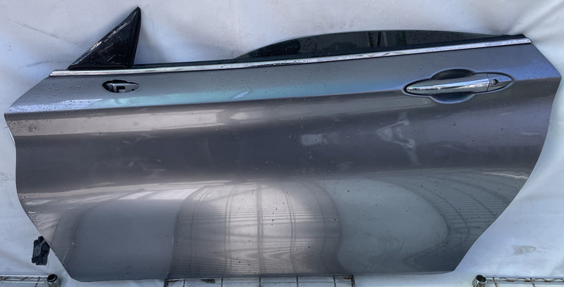 Load image into Gallery viewer, INFINITI Q60 FRONT LEFT DRIVER SIDE DOOR ASSEMBLY GRAY (KAD) 2017-2022 # 112487
