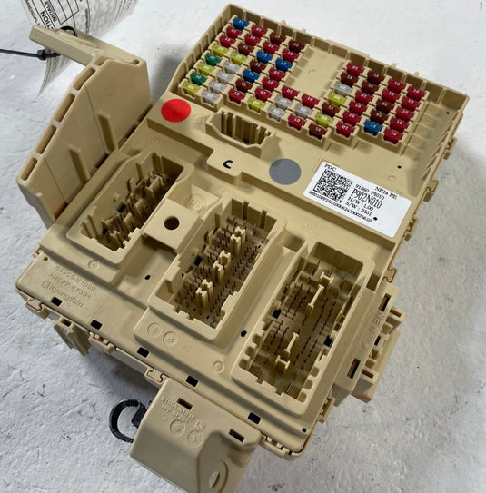 25-26 HYUNDAI IONIQ 5 CABIN FUSE RELAY BOX JUNCTION BLOCK 91960-PI010