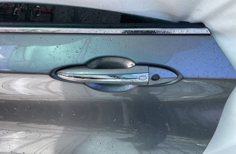 Load image into Gallery viewer, INFINITI Q60 FRONT LEFT DRIVER SIDE DOOR ASSEMBLY GRAY (KAD) 2017-2022 # 112487
