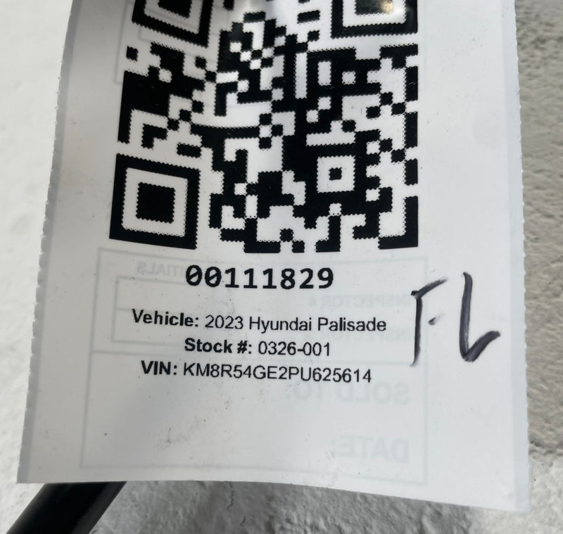 Load image into Gallery viewer, 20-25 HYUNDAI PALISADE FRONT LH OR RH SIDE STABILIZER SWAY BAR END LINK # 111829
