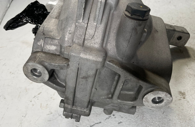 Load image into Gallery viewer, 2022 - 2025 GENESIS GV70 REAR DIFFERENTIAL CARRIER 2.5L 53000-47520 # 107620
