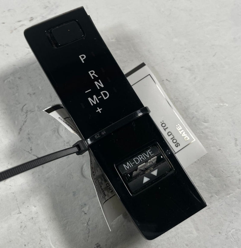Load image into Gallery viewer, 23-26 MAZDA CX-50 CENTER CONSOLE GEAR INDICATOR &amp; MI-DRIVE MODE SWITCH # 113100
