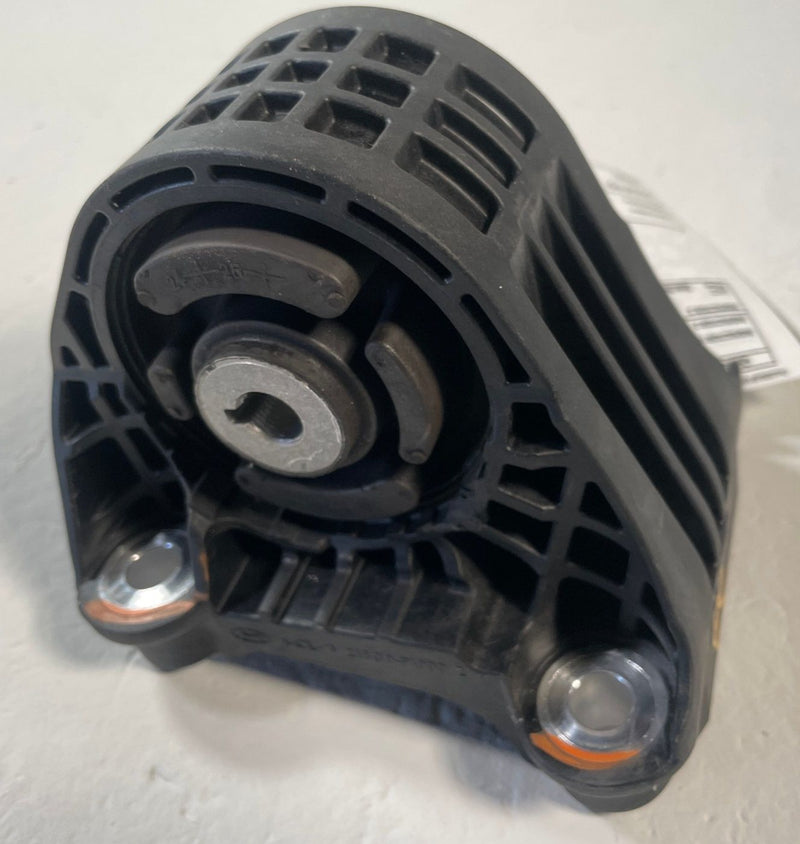 Load image into Gallery viewer, 2025-2026 HYUNDAI IONIQ 5 FRONT LEFT DRIVER SIDE MOTOR MOUNTING BRACKET # 110438
