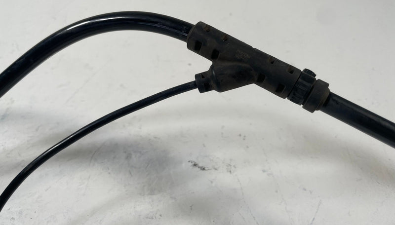 Load image into Gallery viewer, 20-25 HYUNDAI PALISADE REAR RIGHT PASSENGER SIDE ABS WHEEL SPEED SENSOR #111815
