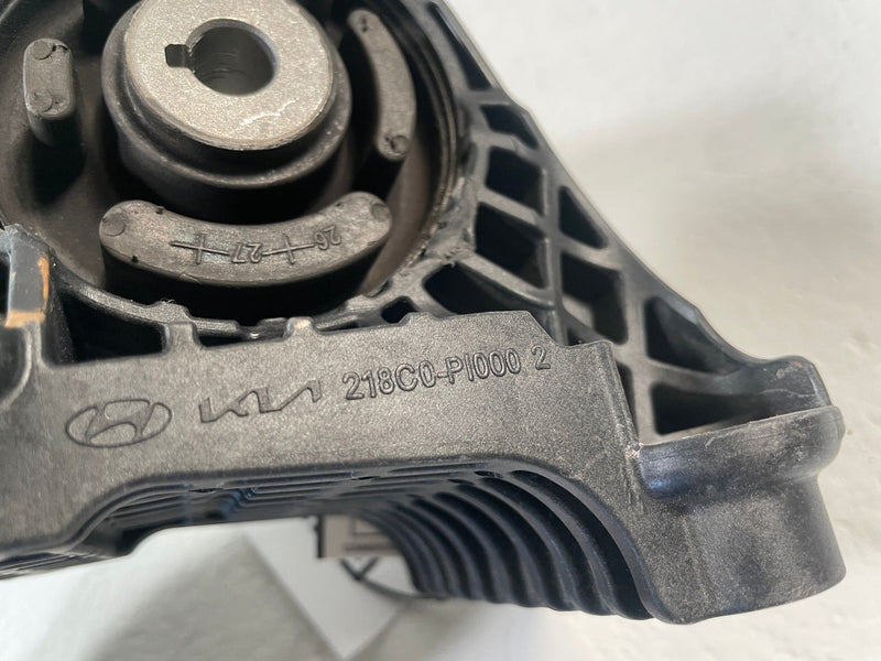 Load image into Gallery viewer, 2025-2026 HYUNDAI IONIQ 5 FRONT LEFT DRIVER SIDE MOTOR MOUNTING BRACKET # 110438
