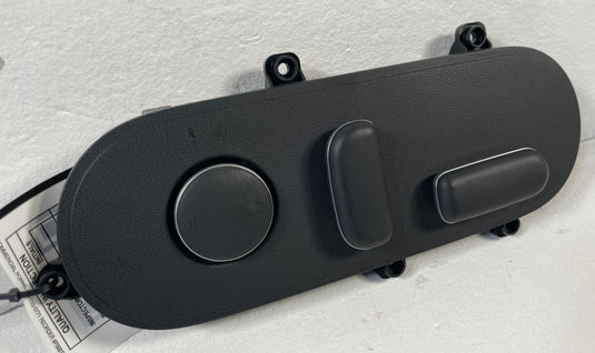 25-26 HYUNDAI IONIQ 5 FRONT RIGHT SIDE SEAT ADJUSTMENT CONTROL SWITCH