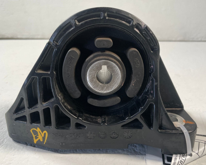 Load image into Gallery viewer, 2025 - 2026 HYUNDAI IONIQ 5 FRONT RIGHT SIDE MOTOR MOUNTING BRACKET # 110439
