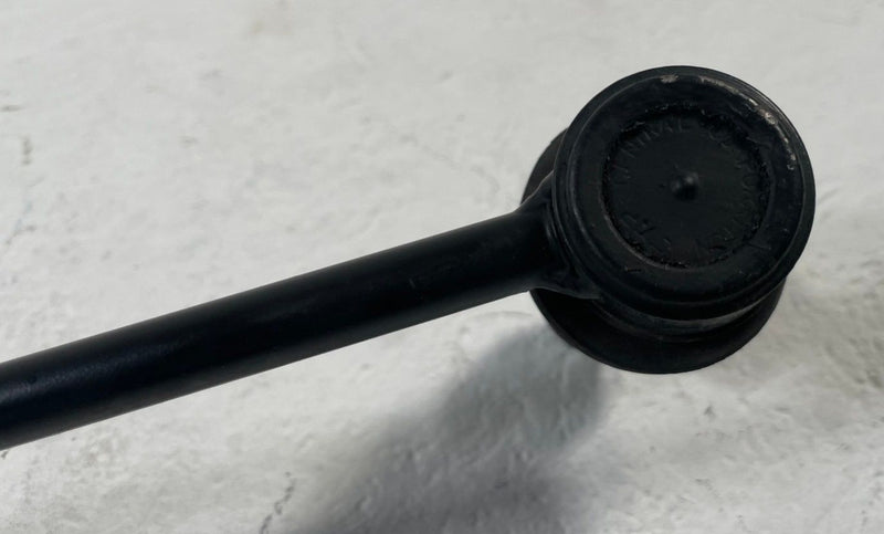 Load image into Gallery viewer, 20-25 HYUNDAI PALISADE FRONT LH OR RH SIDE STABILIZER SWAY BAR END LINK # 111817
