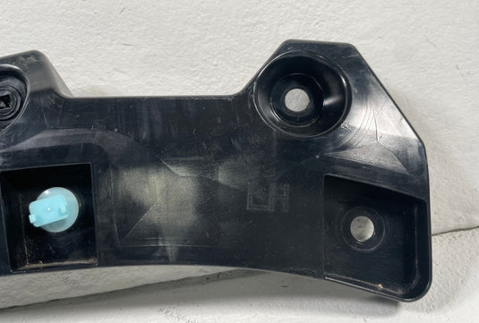 23-26 MAZDA CX-50 REAR LEFT WHEEL ARCH MOLDING MOUNT BRACKET VA4051U40