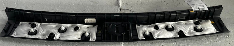 Load image into Gallery viewer, 2021 - 2025 KIA SORENTO TRUNK LATCH LOCK SILL SCUFF PLATE TRIM COVER # 110118
