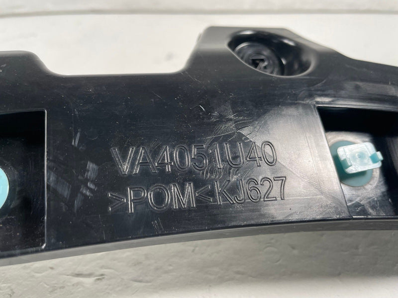 Load image into Gallery viewer, 23-26 MAZDA CX-50 REAR LEFT WHEEL ARCH MOLDING MOUNT BRACKET VA4051U40 # 113091

