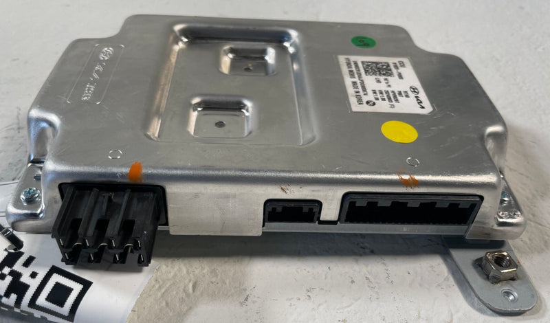 Load image into Gallery viewer, 25 - 26 HYUNDAI IONIQ 5 CENTRAL COMMUNICATION CONTROL MODULE CCU UNIT # 110436
