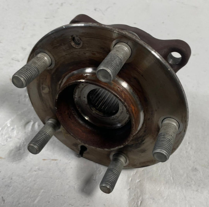 Load image into Gallery viewer, 2023 - 2025 MAZDA CX-50 REAR LEFT OR RIGHT SIDE WHEEL BEARING HUB # 113092
