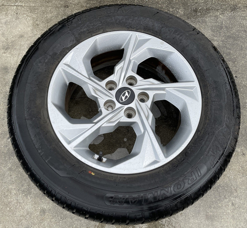 Load image into Gallery viewer, HYUNDAI TUCSON 17x7 5 SPOKE ALLOY WHEEL RIM W/TIRE (ONLY#1) 2022-2024 # 107708
