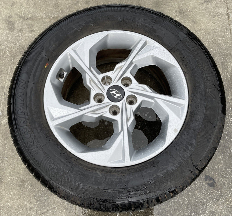 Load image into Gallery viewer, HYUNDAI TUCSON 17x7 5 SPOKE ALLOY WHEEL RIM W/TIRE (ONLY#1) 2022-2024 # 107708
