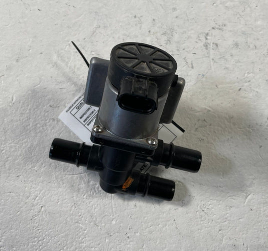 2022-2025 HYUNDAI IONIQ 5 RWD HV BATTERY COOLANT 3 WAY CHANGEOVER VALVE