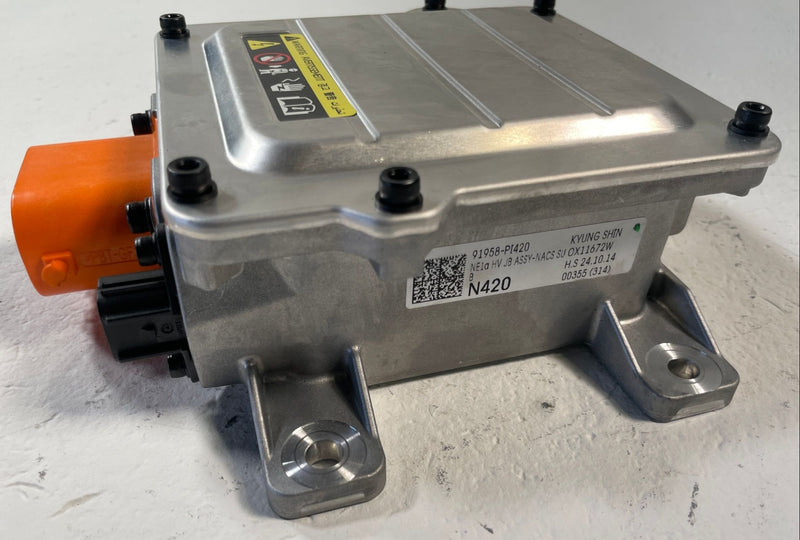 Load image into Gallery viewer, 2025 - 2026 HYUNDAI IONIQ 5 REAR HIGH VOLTAGE JUNCTION BOX ASSEMBLY # 110424
