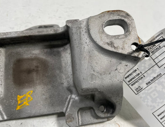2023-2025 MAZDA CX-50 2.5L S LEFT SIDE TRANSMISSION MOUNT SUPPORT BRACKET 113088