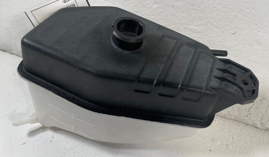 19-25 HYUNDAI PALISADE RADIATOR COOLANT RESERVOIR RECOVERY TANK BOTTLE