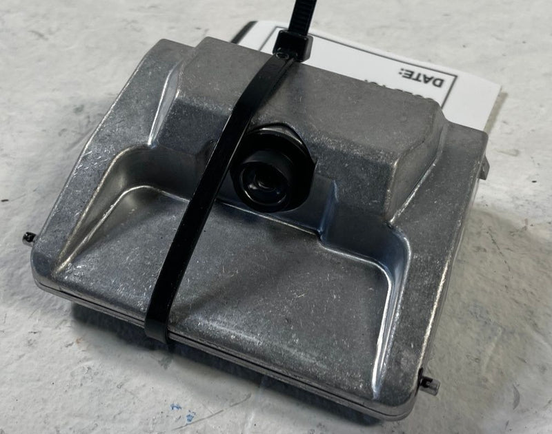 Load image into Gallery viewer, 2025-2026 HYUNDAI IONIQ 5 WINDSHIELD LANE ASSIST DEPARTURE CAMERA MODULE #109095
