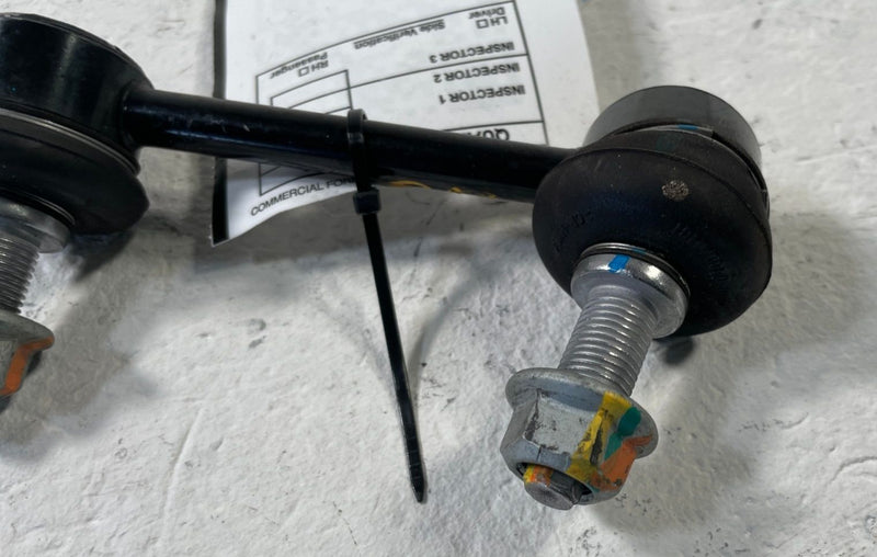 Load image into Gallery viewer, 2022-2025 HYUNDAI IONIQ 5 REAR RIGHT STABILIZER SWAY ANTI ROLL BAR LINK # 109061
