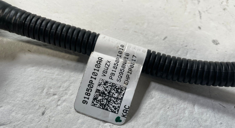 Load image into Gallery viewer, 2025-26 HYUNDAI IONIQ 5 POSITIVE BATTERY CABLE WIRE HARNESS 91850-PI010 # 110429
