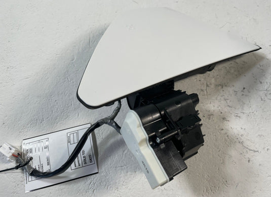 2025 - 2026 HYUNDAI IONIQ 5 REAR CHARGING PORT DOOR LID FLAP COVER WHITE