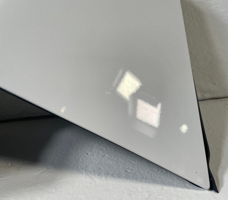 Load image into Gallery viewer, 2025 - 2026 HYUNDAI IONIQ 5 REAR CHARGING PORT DOOR LID FLAP COVER WHITE #110449
