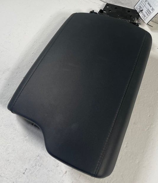 20-25 HYUNDAI PALISADE CENTER CONSOLE ARM REST ARMREST LID COVER BLACK