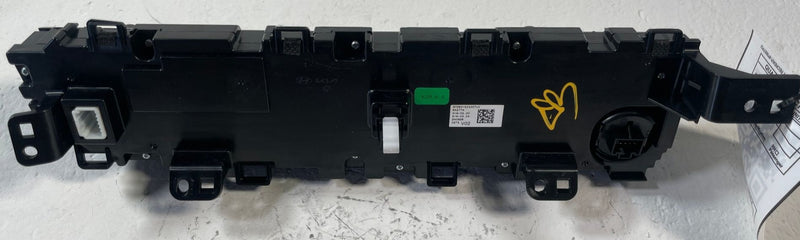 Load image into Gallery viewer, 2025-2026 HYUNDAI IONIQ 5 FRONT HVAC A/C HEATER CLIMATE CONTROL SWITCH # 110448
