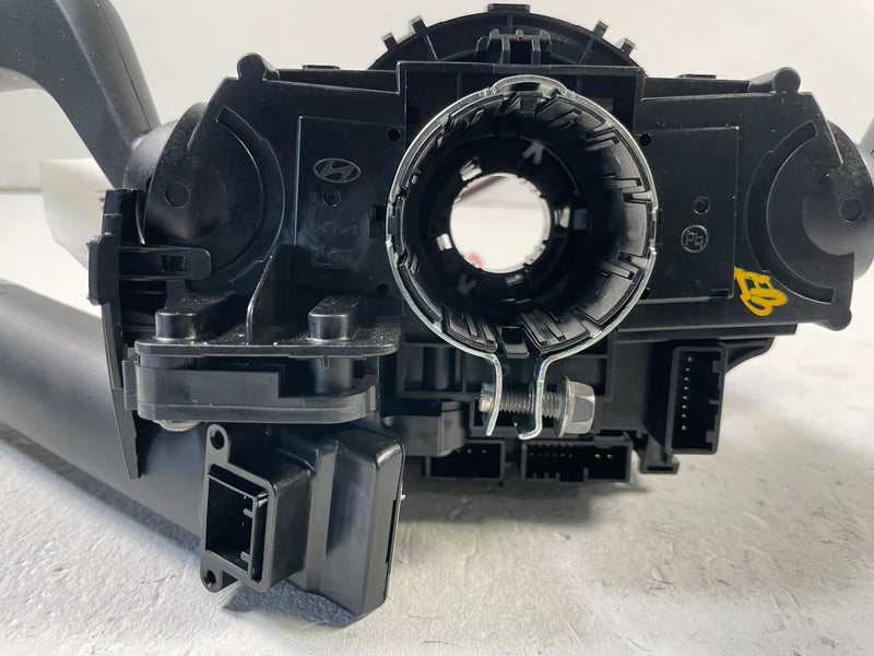 Load image into Gallery viewer, 2025-2026 HYUNDAI IONIQ 5 WIPER TURN SIGNAL STEERING COLUMN SWITCH # 109091
