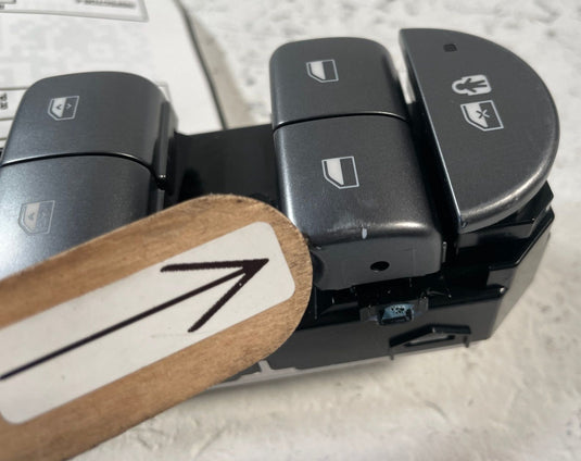 2025 - 2026 HYUNDAI IONIQ 5 FRONT LEFT DRIVER DOOR MASTER WINDOW SWITCH