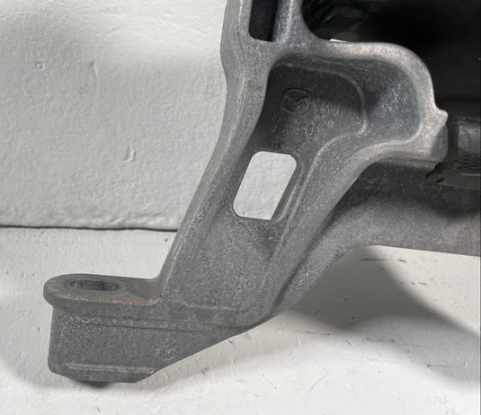 2023 - 2024 MAZDA CX-50 FRONT RIGHT ENGINE MOTOR MOUNT SUPPORT BRACKET