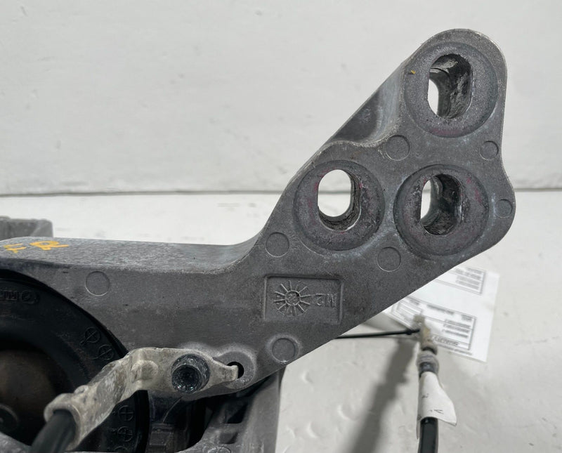 Load image into Gallery viewer, 2023 - 2024 MAZDA CX-50 FRONT RIGHT ENGINE MOTOR MOUNT SUPPORT BRACKET # 113147

