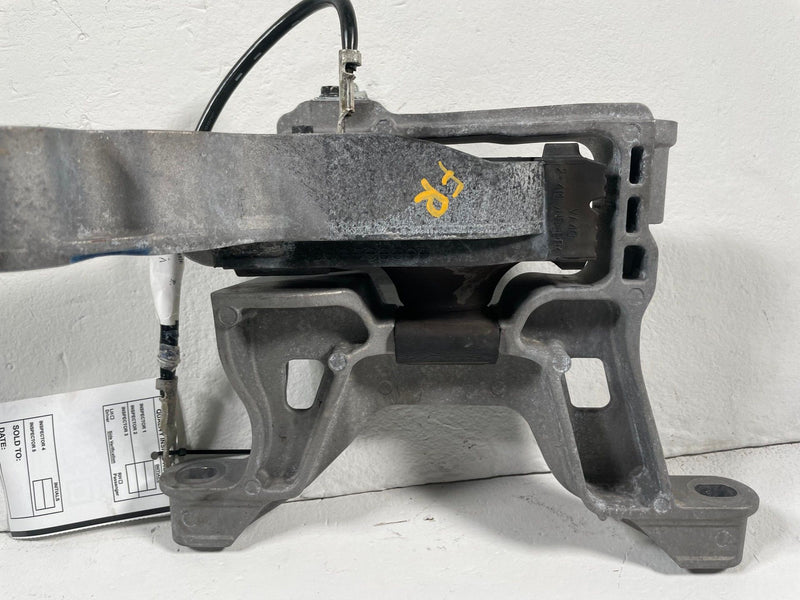Load image into Gallery viewer, 2023 - 2024 MAZDA CX-50 FRONT RIGHT ENGINE MOTOR MOUNT SUPPORT BRACKET # 113147
