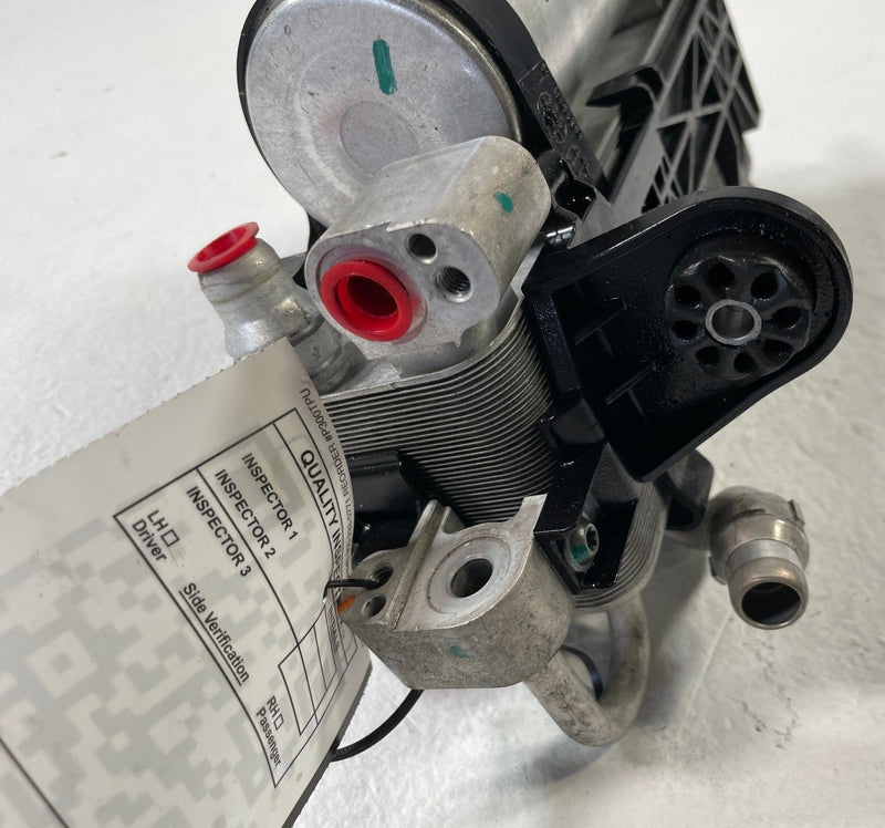 Load image into Gallery viewer, 2019 - 2025 BMW 330I G20 A/C AIR CONDITIONING CONDENSER 64506805342 # 106286
