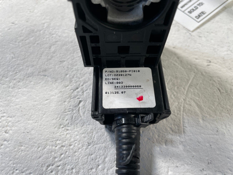 Load image into Gallery viewer, 25-26 HYUNDAI IONIQ 5 POSITIVE BATTERY CABLE WIRE HARNESS 91850-PI010 # 109093
